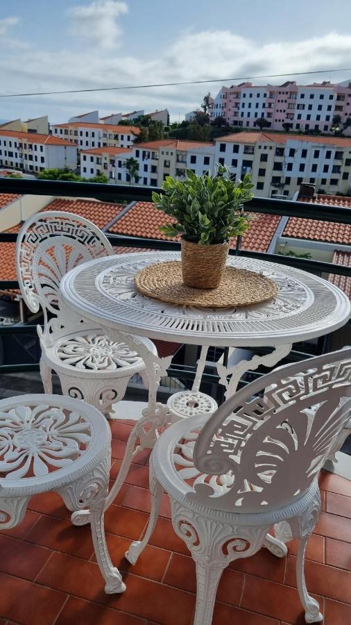 Residencia Azevedo * Camara de Lobos